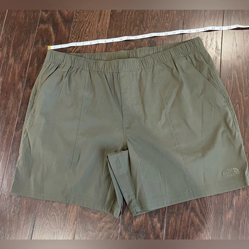The North Face Class V Pull On Shorts Men Size XXL Taupe Green NEW